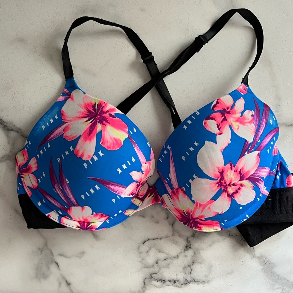 Victorias Secret Pink 32 C Bra